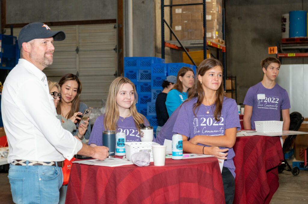 Chris Weekley volunteering